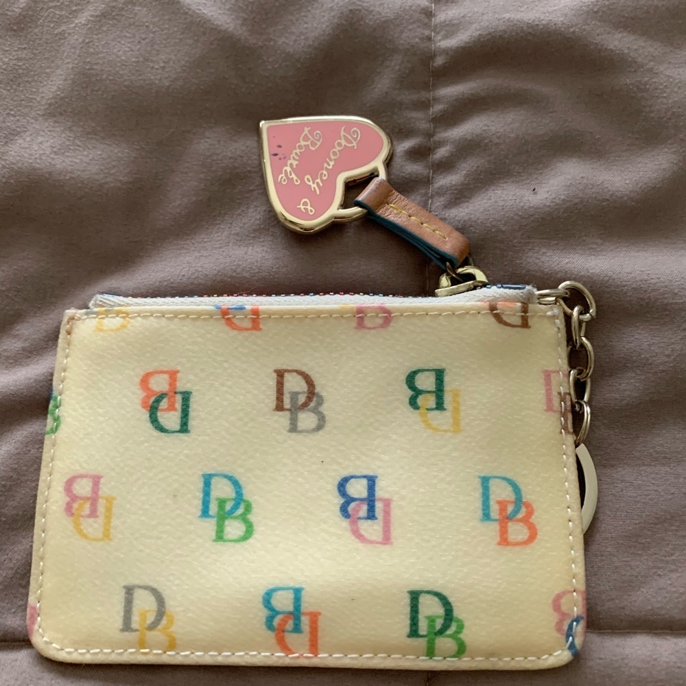 Dooney and Bourke chamge purse